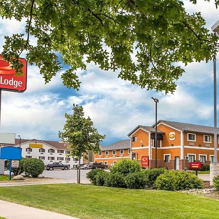 Econo Lodge Cedar Rapids Kültér fotó